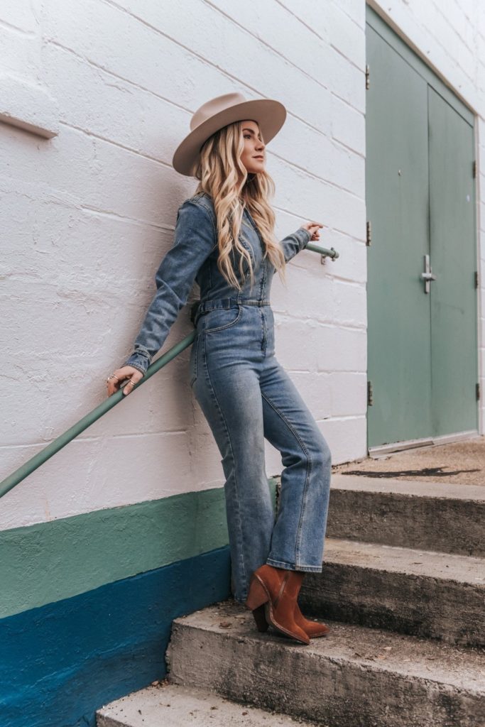 STYLE DIARY | DENIM JUMPSUIT + WESTERN DETAILS – Hunter Premo