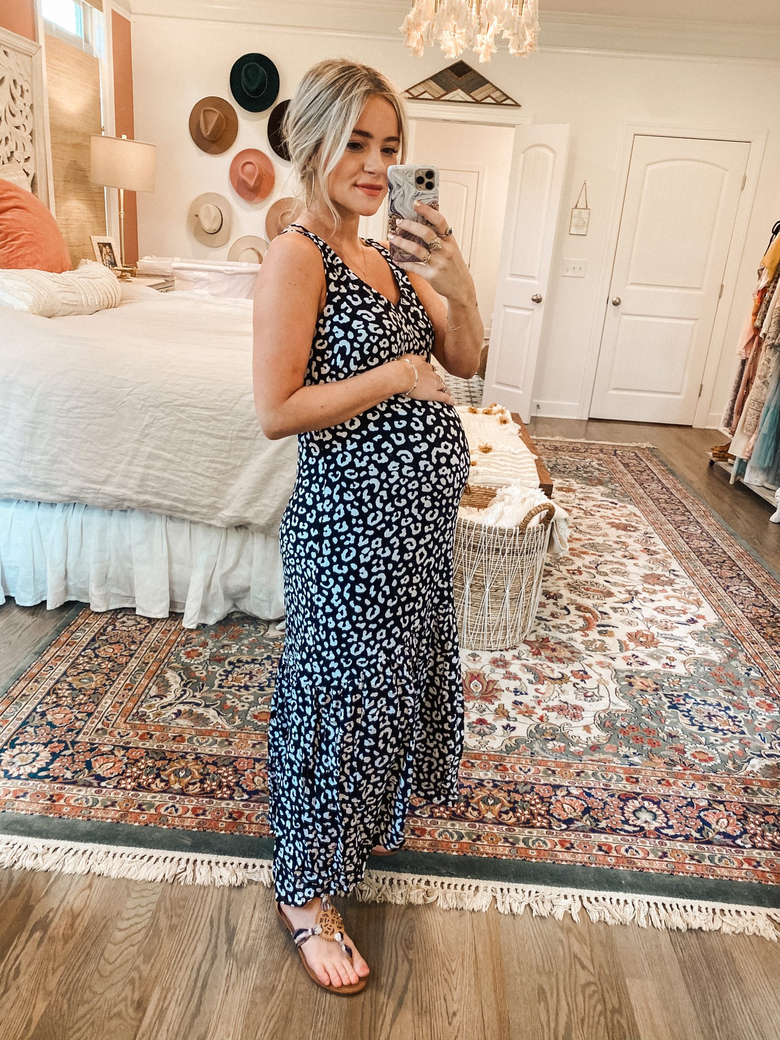 BUMP-FRIENDLY SUMMER FASHION – Hunter Premo