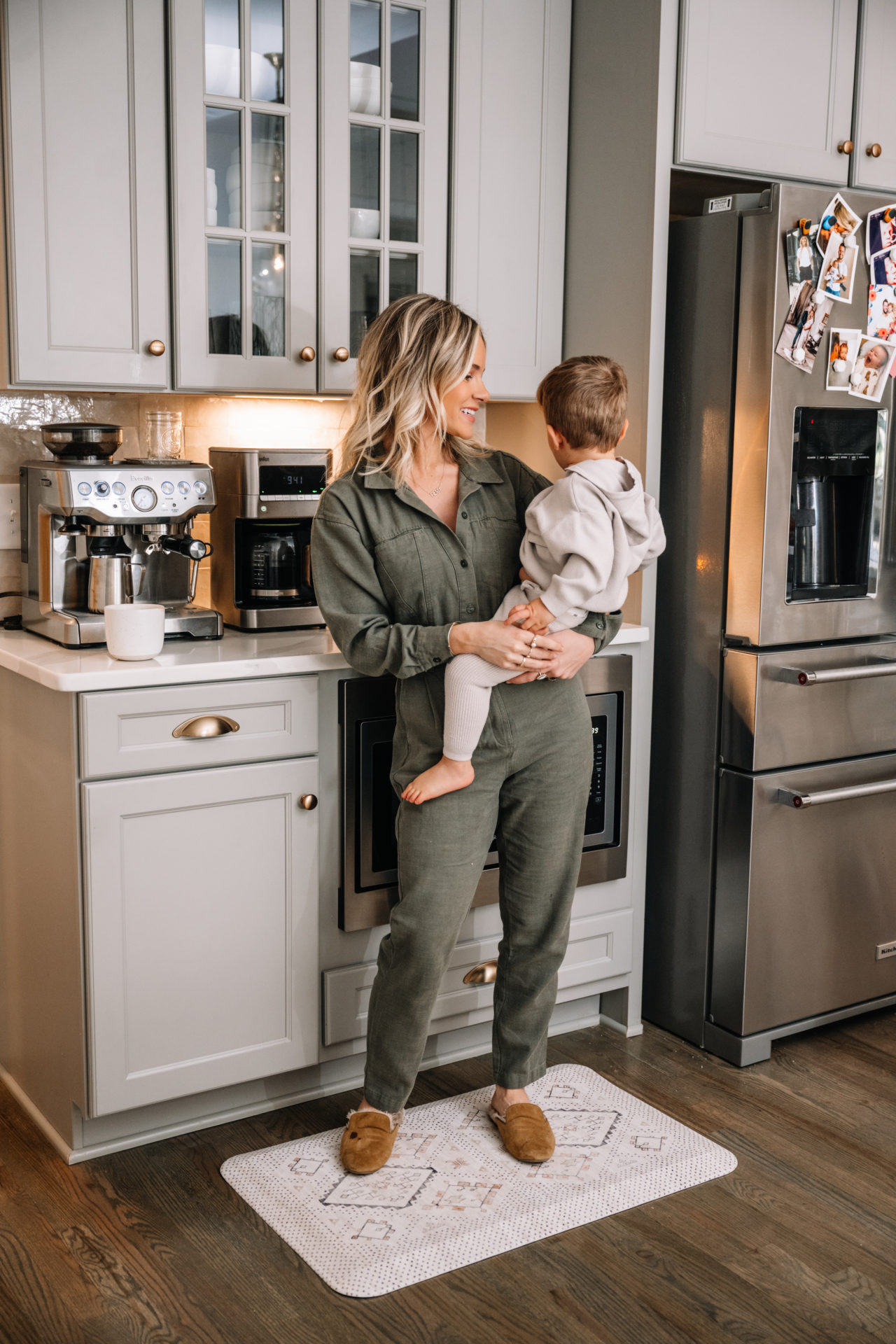 TOP 10 KITCHEN ITEMS WE CAN'T LIVE WITHOUT