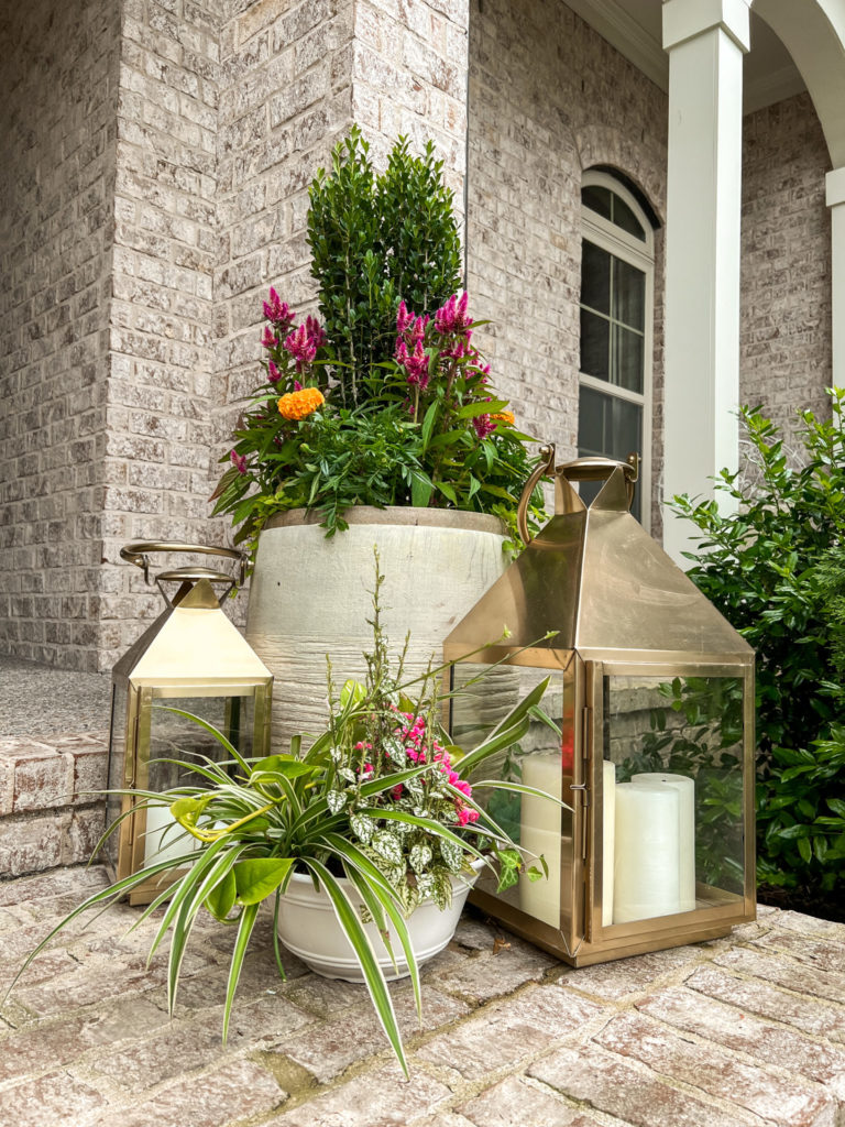 planters, pots, plants, lanterns, outdoor decor, summer, porch, design, candles